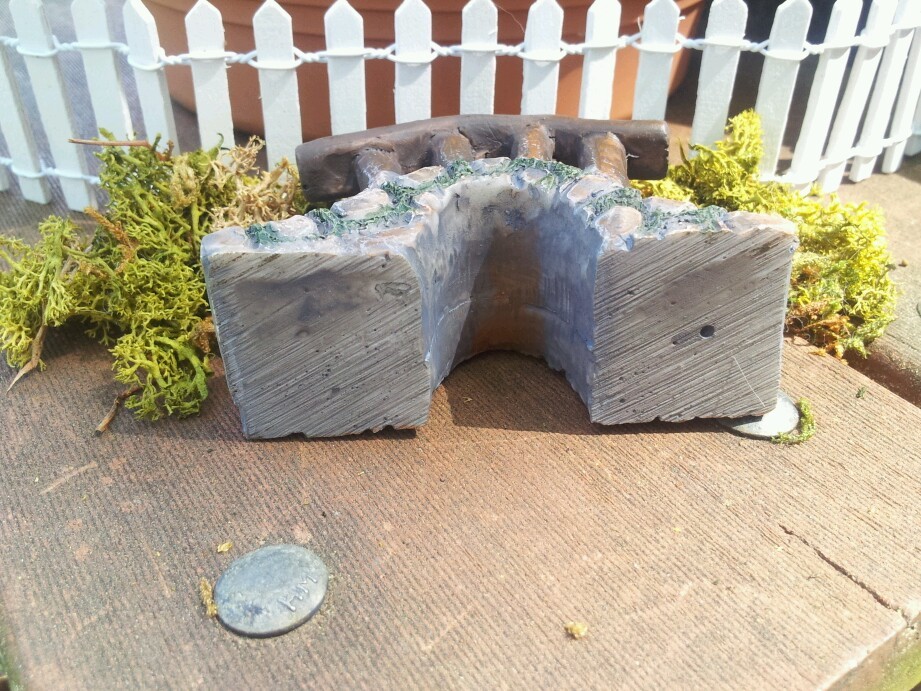 Miniature Village Resin Spring Stone Bridge
