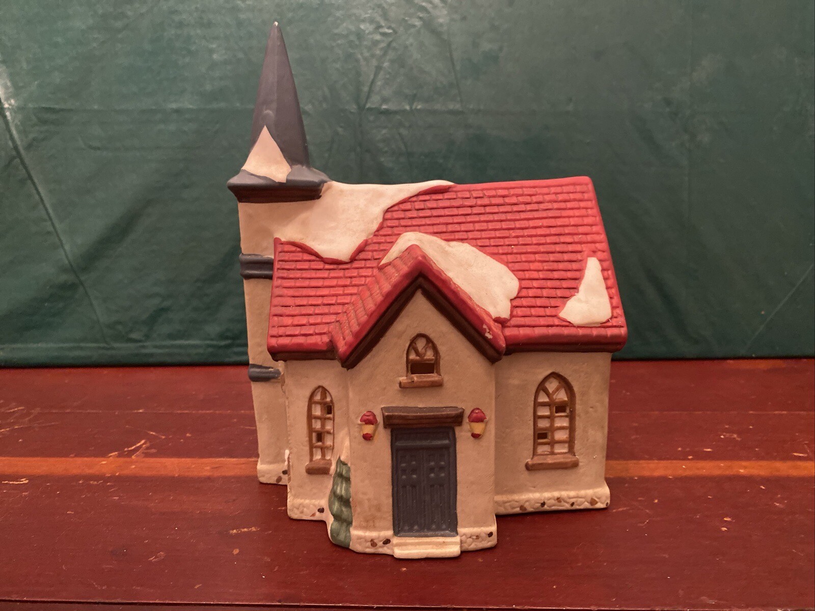 Vintage Memories Collection Hand Painted Porcelain Country Church 1992 No Light