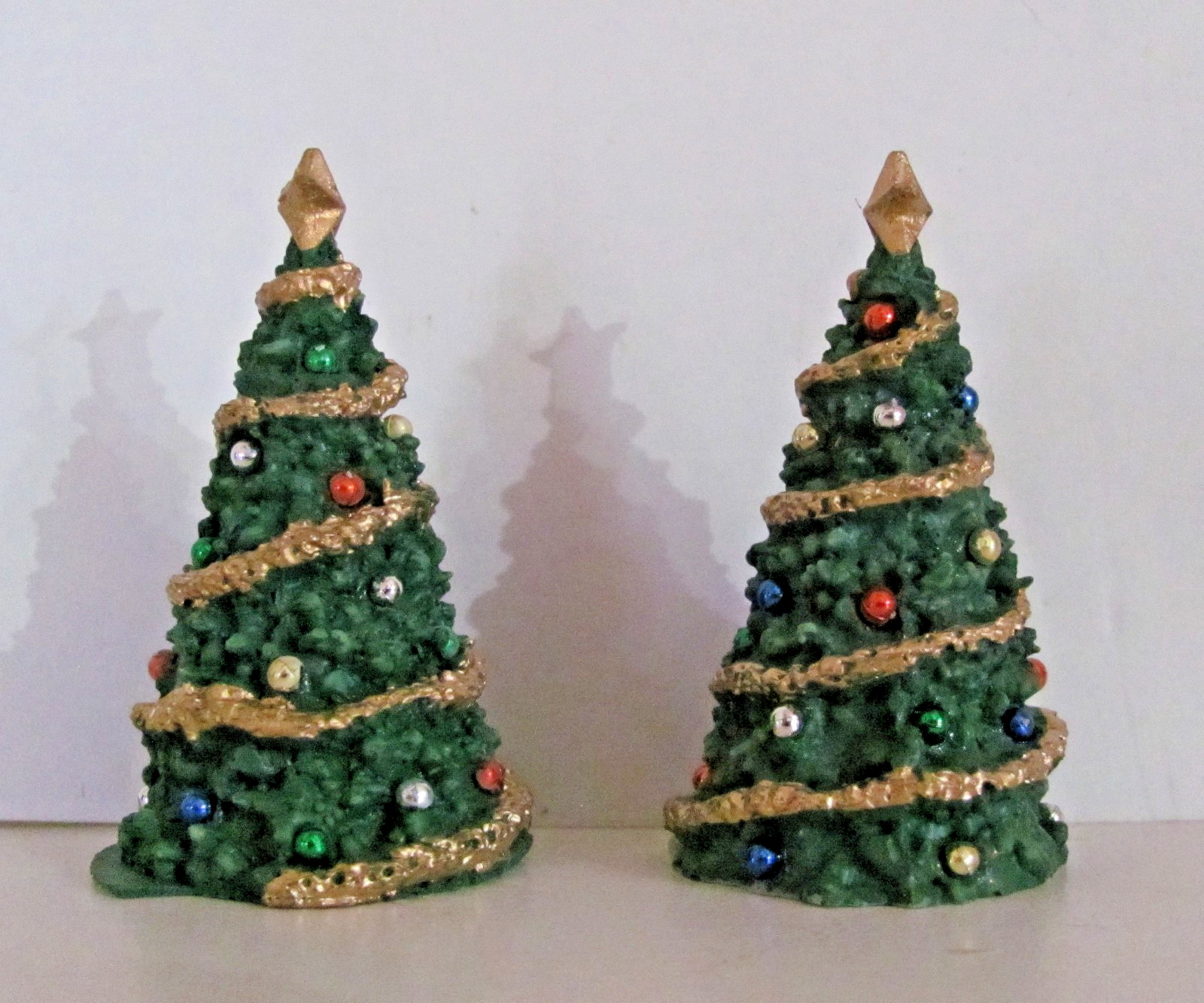 Lemax General Products Accessories – Classic Christmas Tree, Set Of 2 #34100