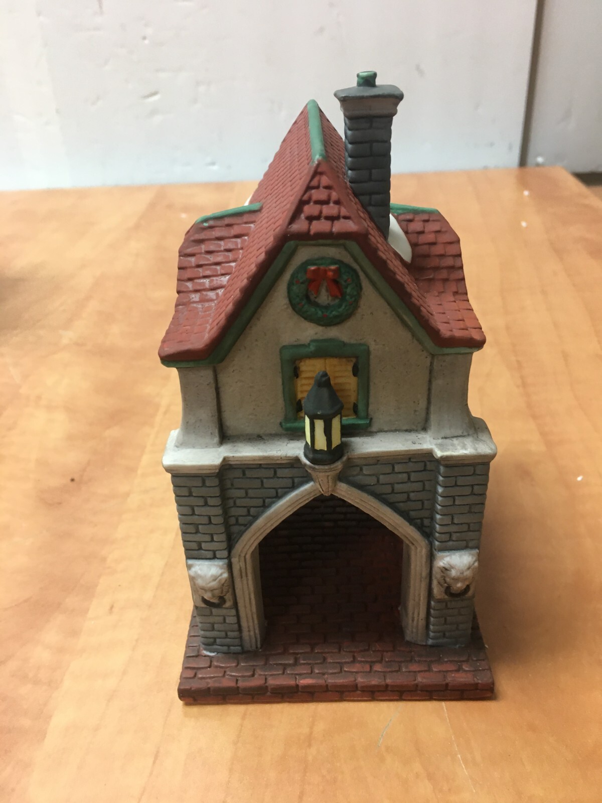 Department 56 1992 Gate House Heritage Village Collection In Box #5530-1