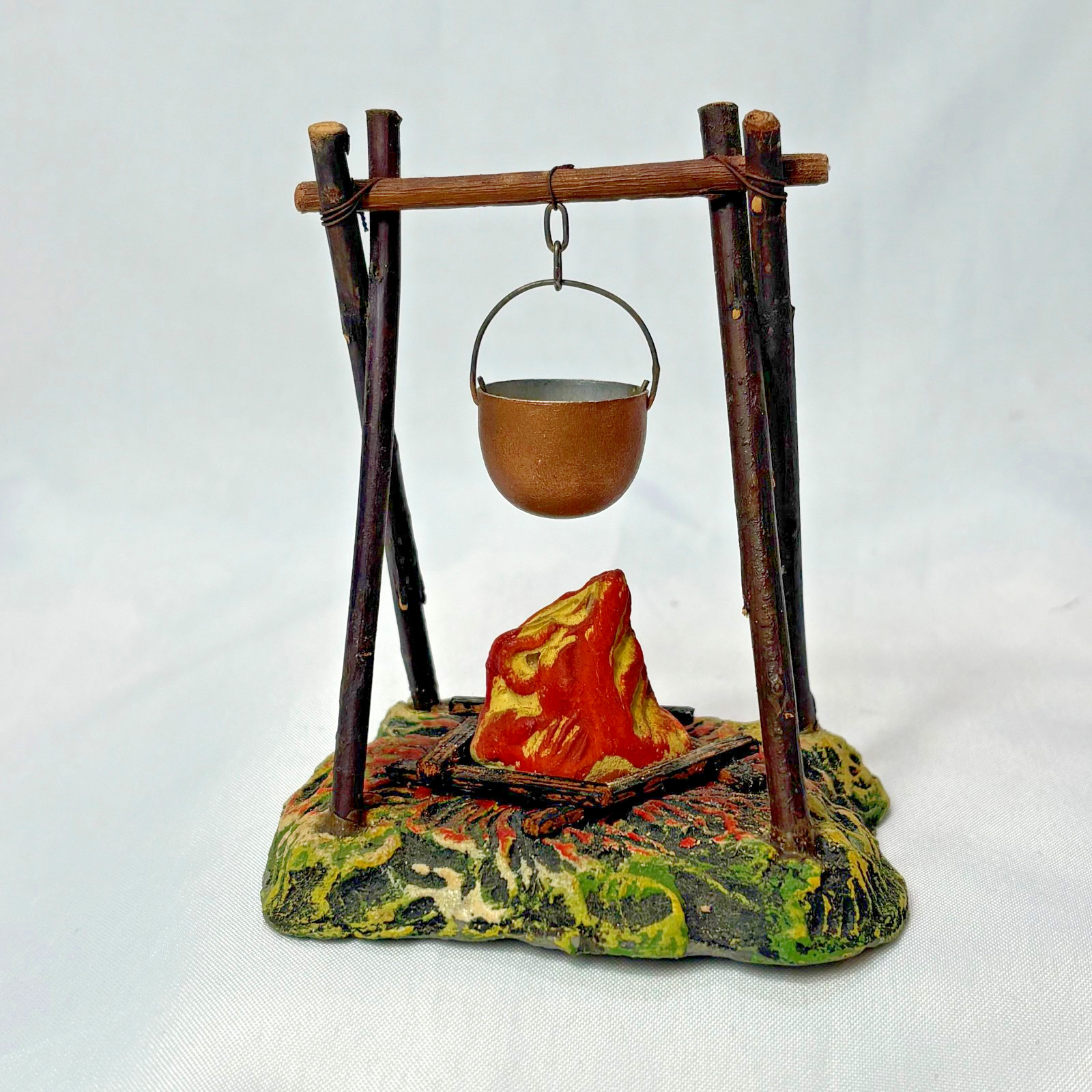 Vtg Putz Campfire Toy Figurine Composite Wood & Metal Made In Germany