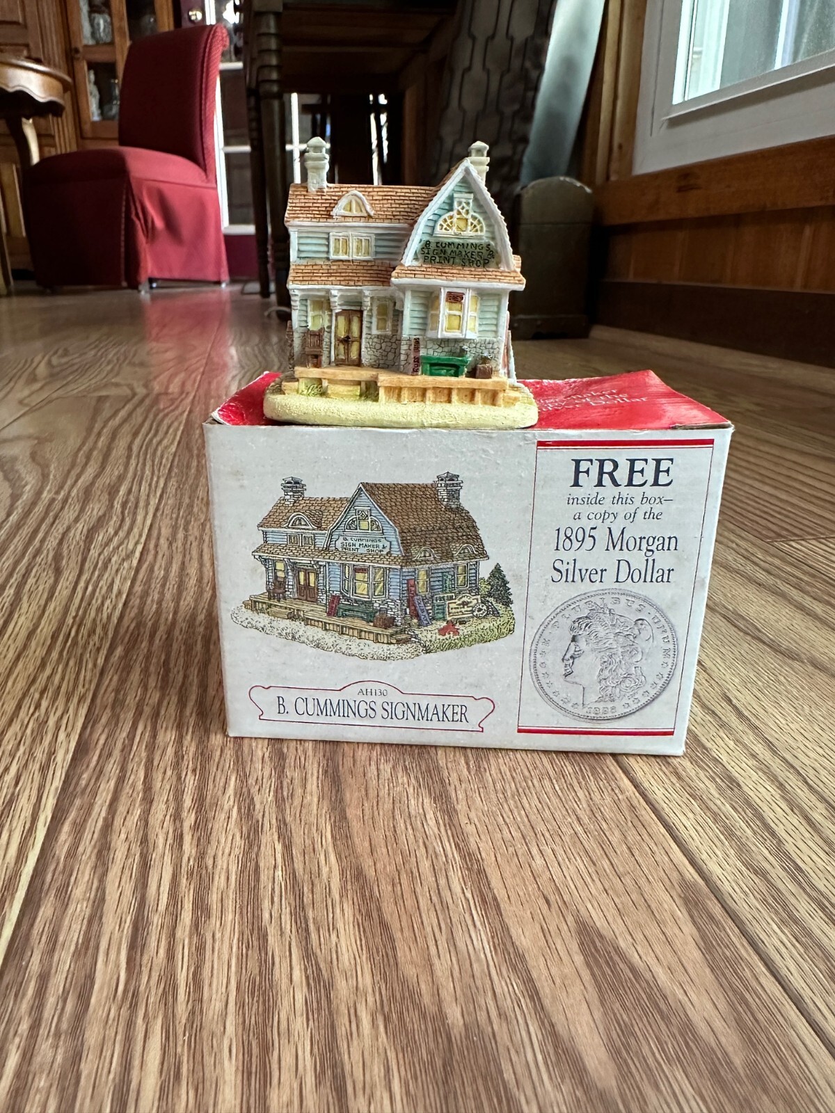 LIBERTY FALLS B CUMMINGS SIGNMAKER AMERICAN COLLECTION AH130 WITH BOX