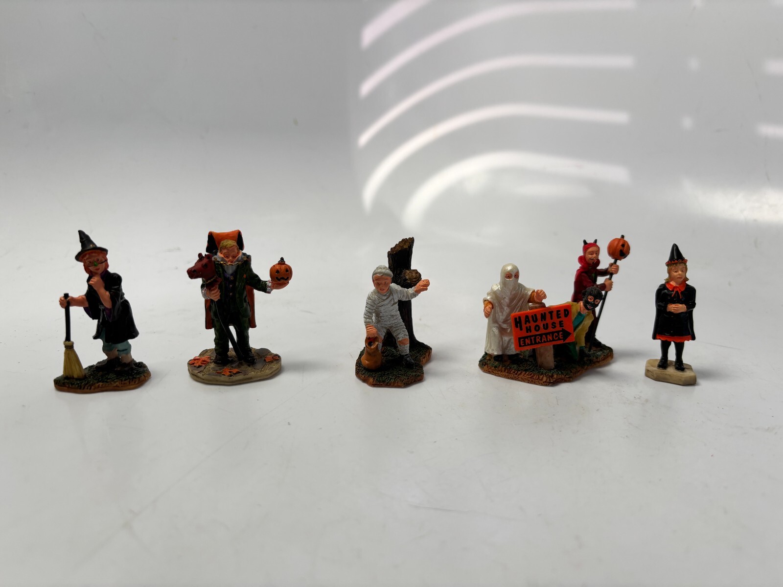 Lemax Trick Or Treaters Spooky Town Halloween Figurine Lot Mummy Haunted House