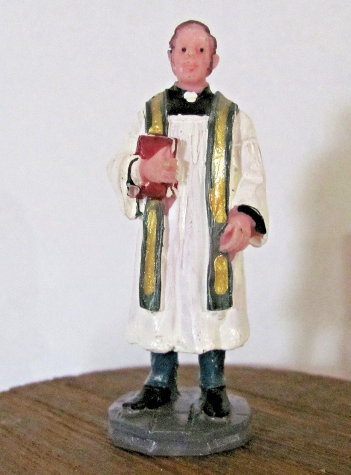 Lemax Village General Products Figurine – Reverend Smythe #22616