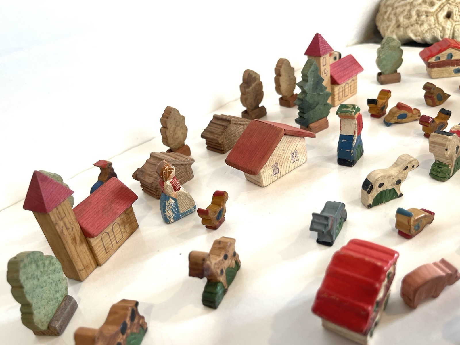 Vtg Antique German Wooden Animals, People & Houses Mixed Lot