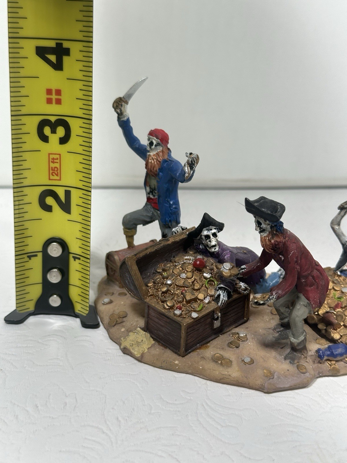 Lemax Spooky Town Collection Pirates Treasure Chest Halloween Retired 2007