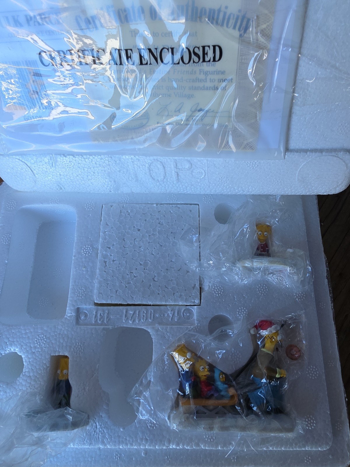Hawthorne Simpsons Festive Friends Figures LET IT D’OH! w/CoA