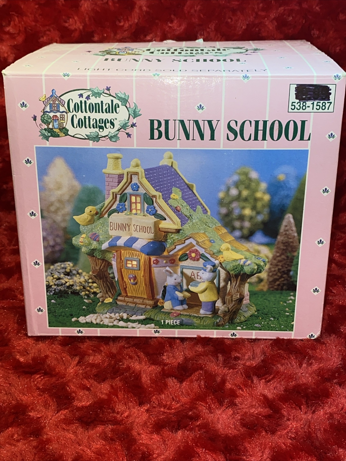 Easter House Cottontale Cottages 2001 Porcelain Bunny School 538-1587 No Light