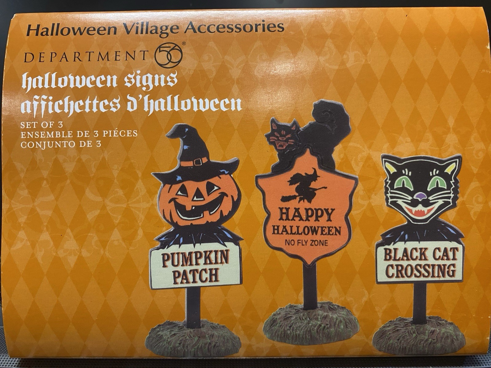 Dept 56 Halloween Village Halloween Signs Set of 3 New in Box