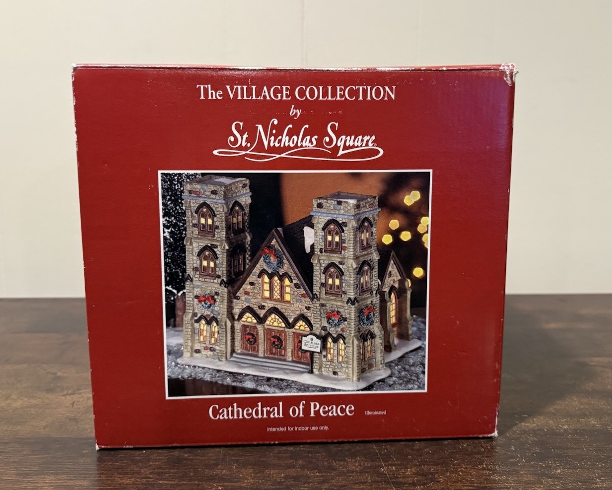 St. Nicholas Square Christmas Village Cathedral of Peace Lighted Church w/ Box