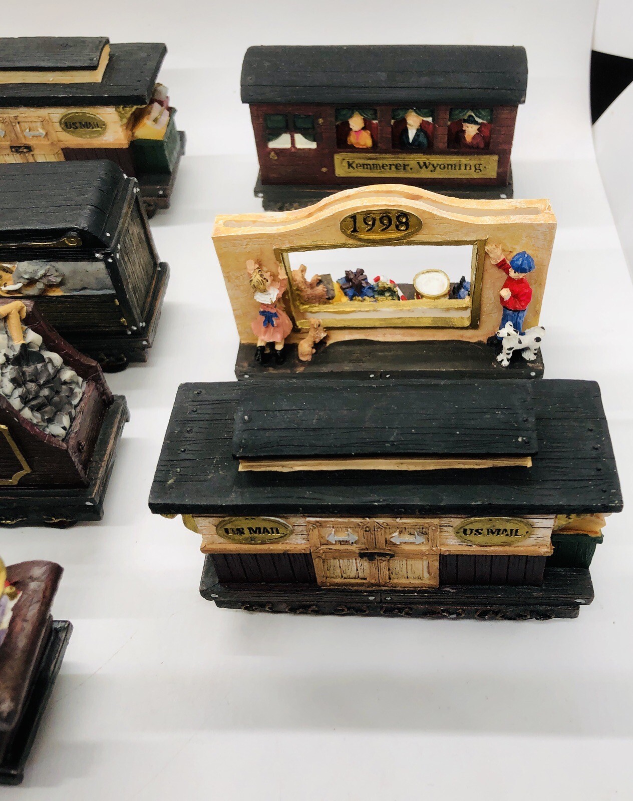 1998 JC Penney Home Towne Depot 14 Piece Christmas Set No Boxes