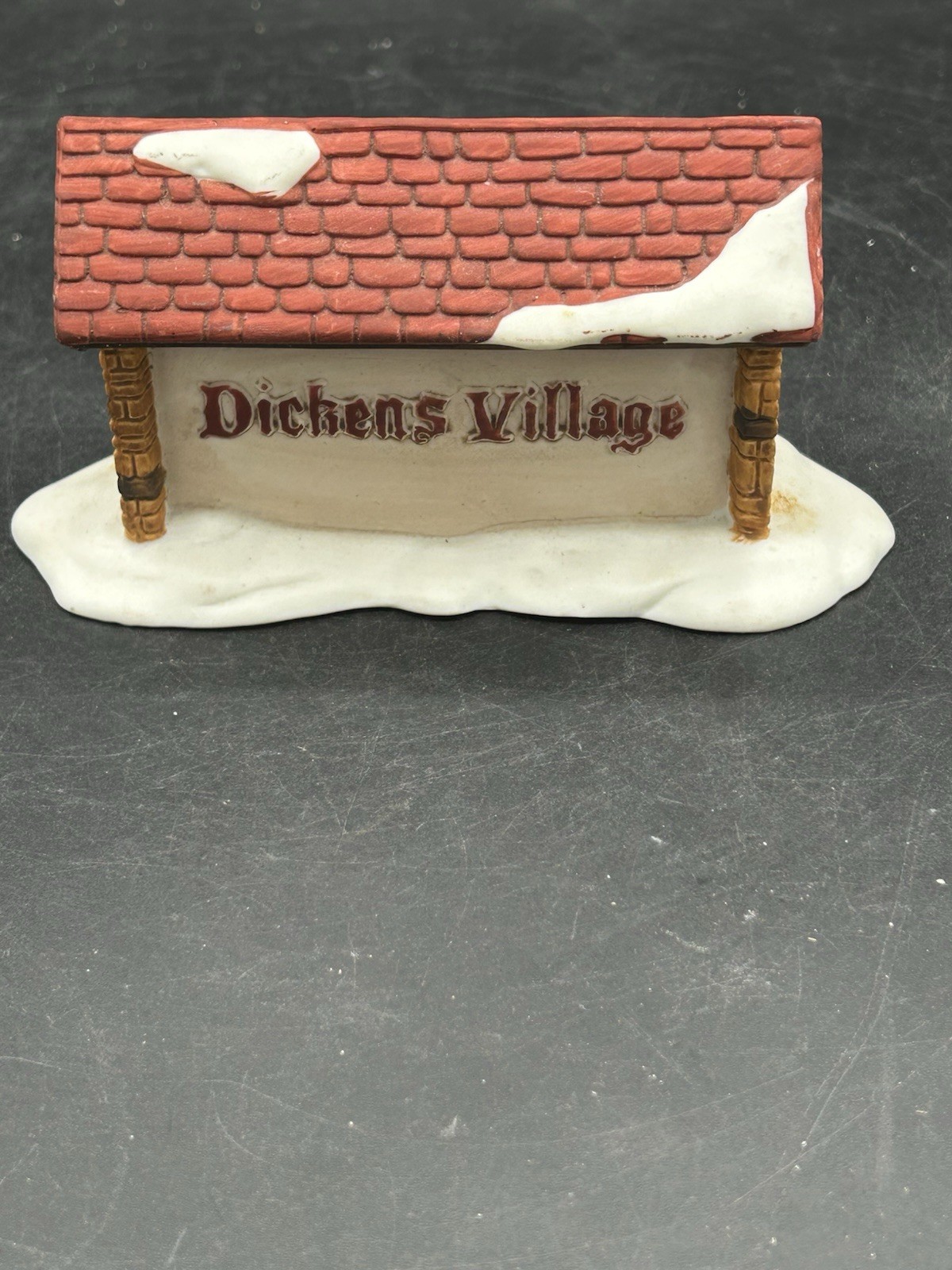 DICKENS VILLAGE SIGN Vintage 1987 Department 56 Heritage Series