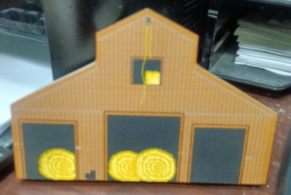 CATS MEOW SOUTHERN CRIB BARN AMERICAN BARN SERIES (Signed 1992, Retired) NEW