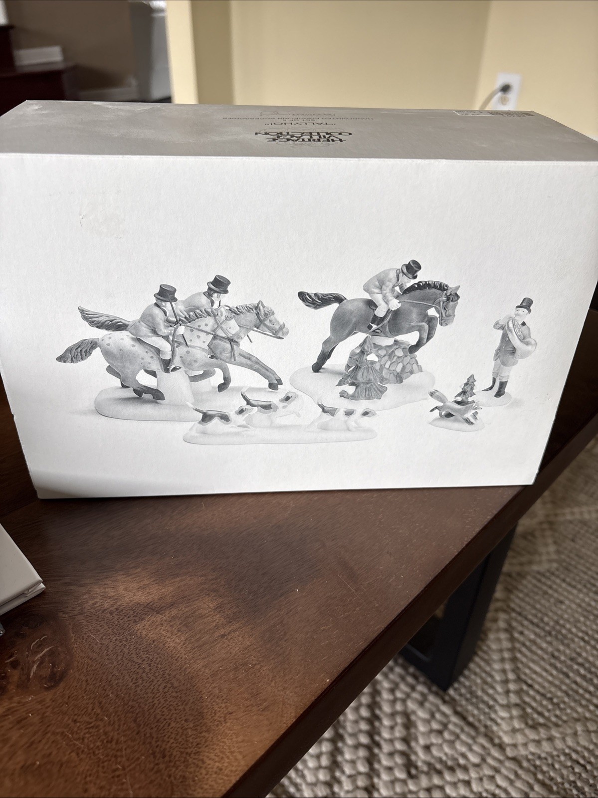 Dept 56 Tallyho! Heritage Village Collection 58391 Set of 5 NEW