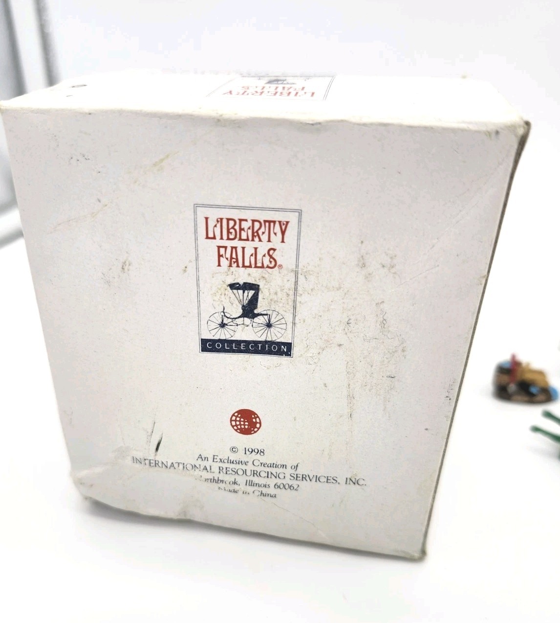 The Liberty Falls Hand Painted Solid Pewter Miniature Accessory Set AH121
