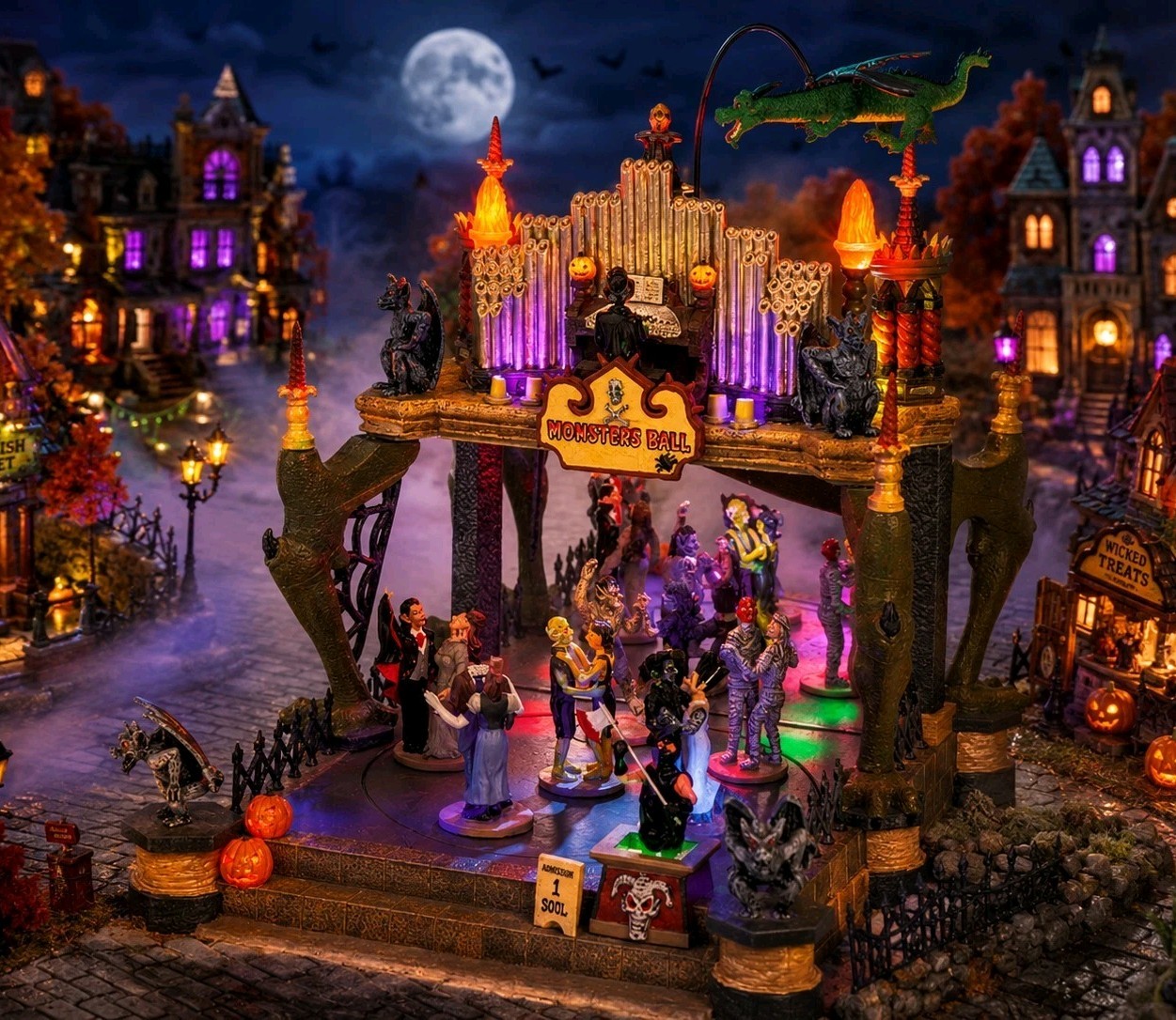 Lemax Spooky Town – Monsters Ball #54302 – Sights & Sounds – Retired 2005