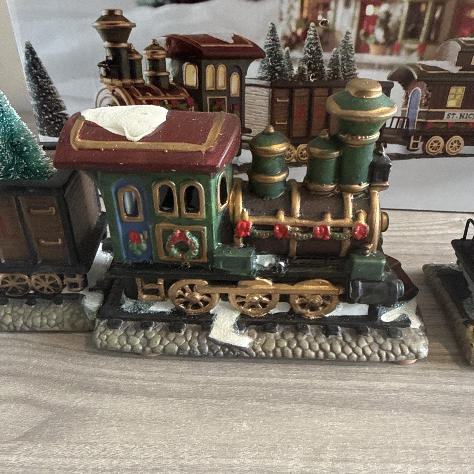 St Nicholas Square Lighted “Train Set Of 3″ Christmas Village 2008 St Nick’s Exp