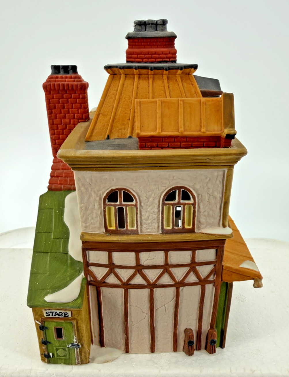 Department 56 Dickens Village Theatre Royal Porcelain Lighted Building #5584-0 1