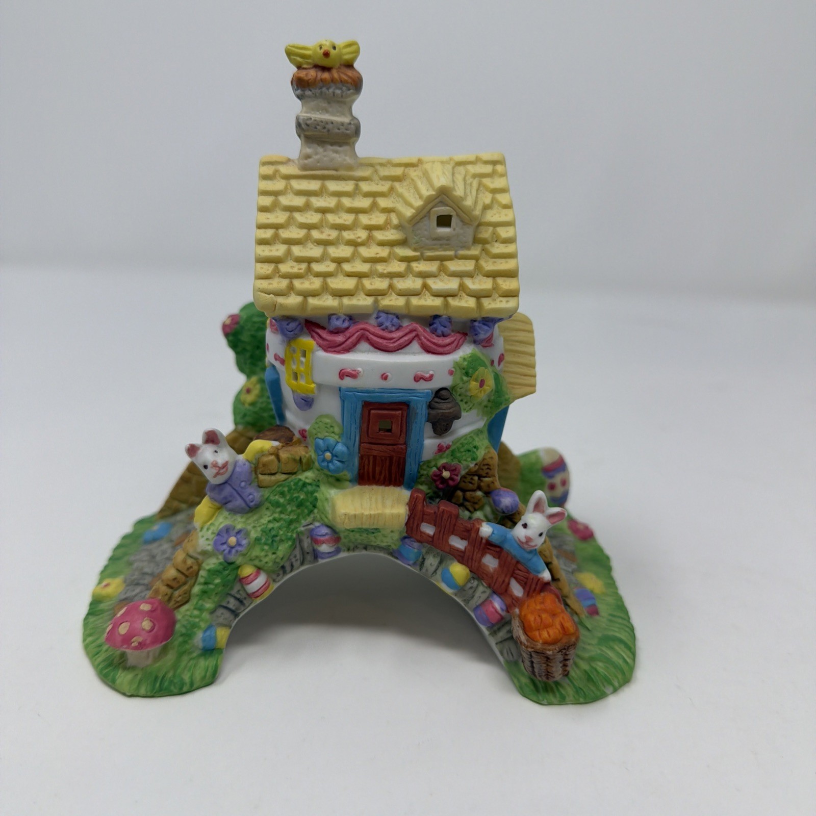 Easter Cottontale Cottages Bridge House Porcelain Vintage( Chipped In The Back)