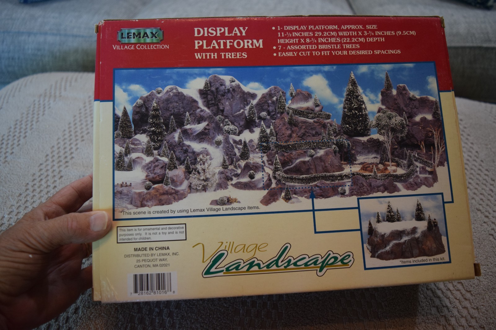 LEMAX VILLAGE COLLECTION-“DISPLAY PLATFORM & 7 ASSORTED SIZE TREES, RETIRED, NEW