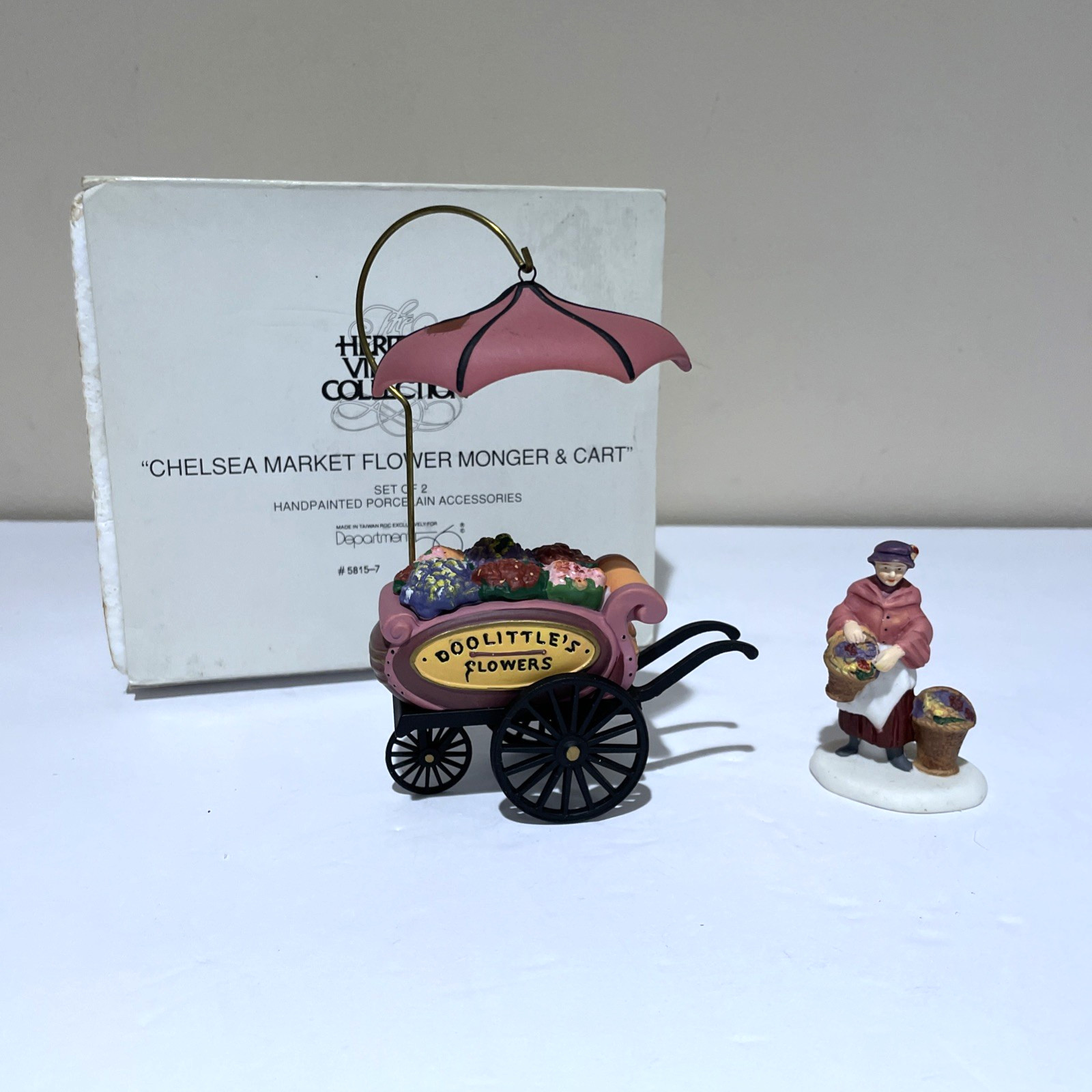 Dept 56 Christmas Village Accessories Chelsea Market Flower Monger & Cart