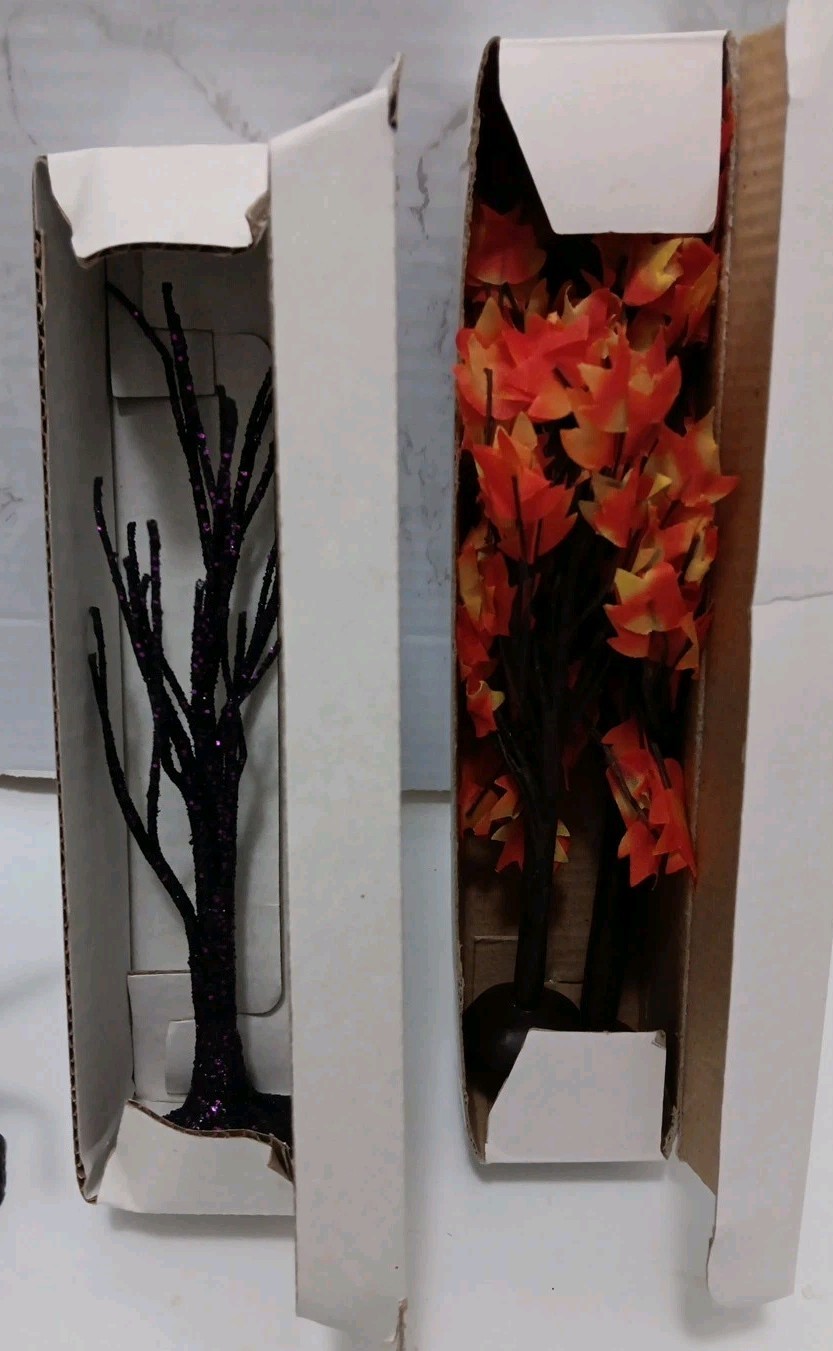 Dept 56 Halloween Water Tower Annual Pumpkin Festival Accessories Lot