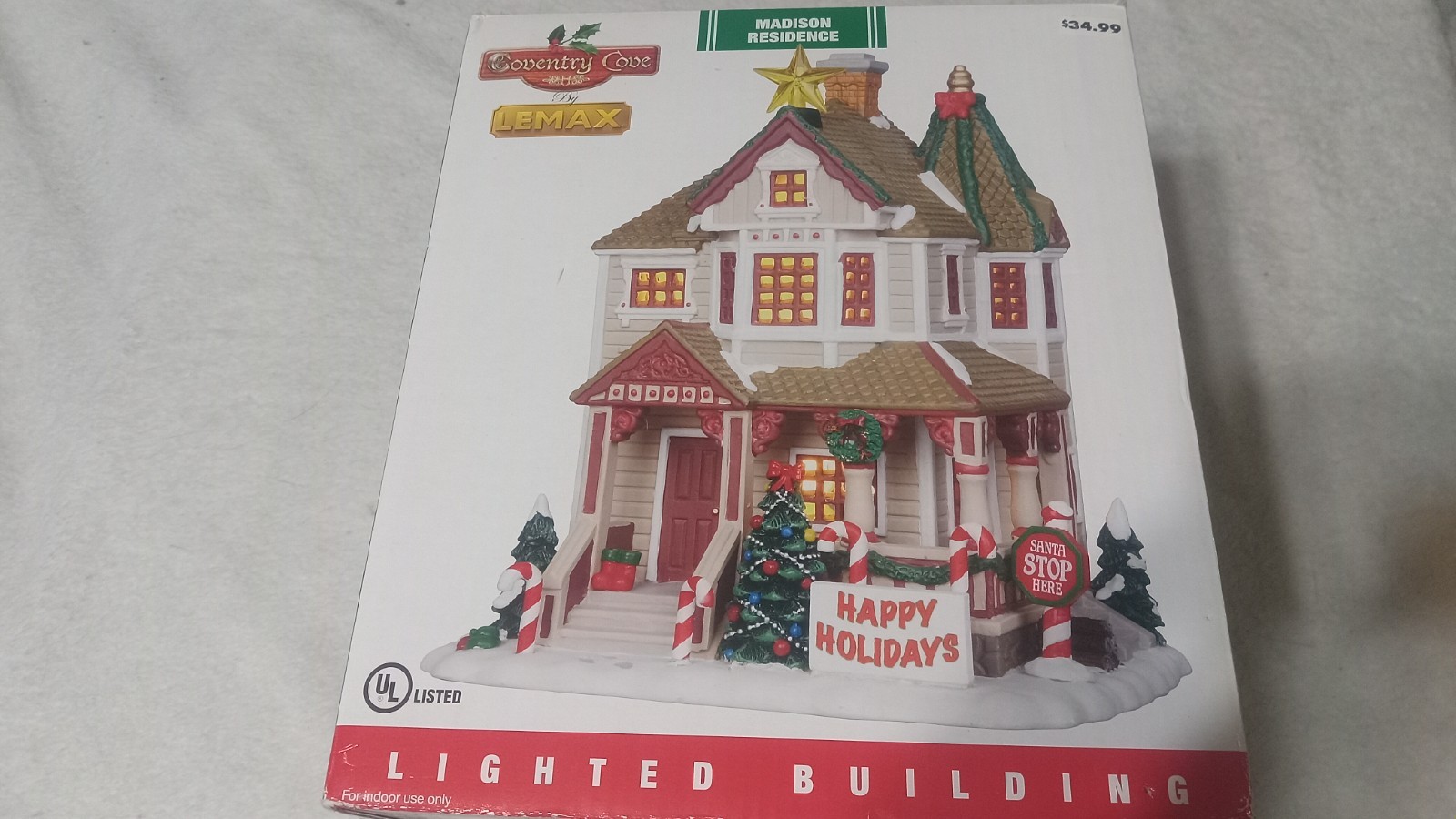 Coventry Cove by Lemax. Madison Residence Lighted building 2012. Retired 25424