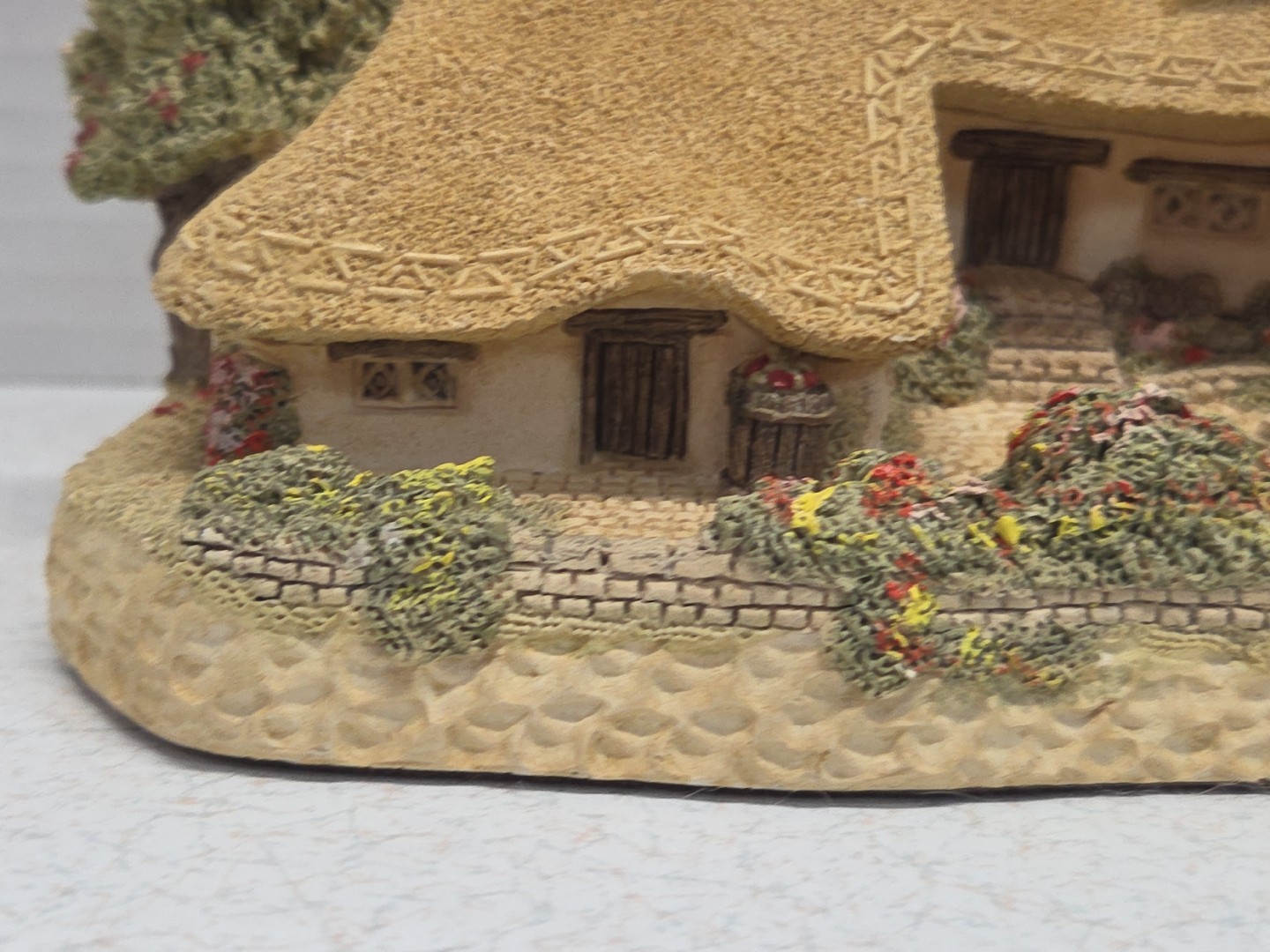David Winter Orchard Cottage 1987 The West Country Collection Signed 4.75″ x 7″