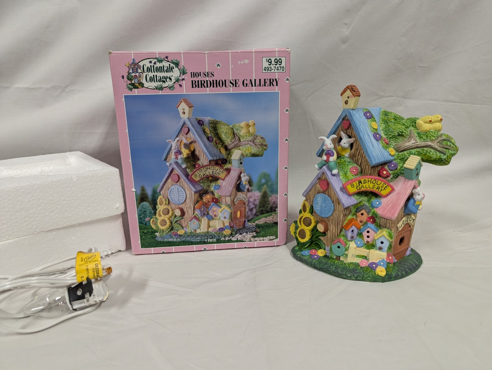 Egg-Time Cottontale Cottages Porcelain Light-Up Easter Building ~ Multi-Discount