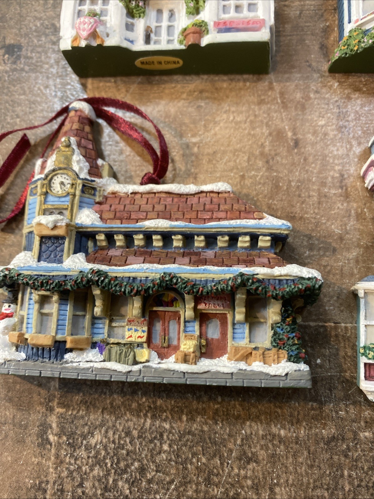 Set of 4 Vintage Victorian House 3D Ornaments Wall Hanging Hand Painted Resin