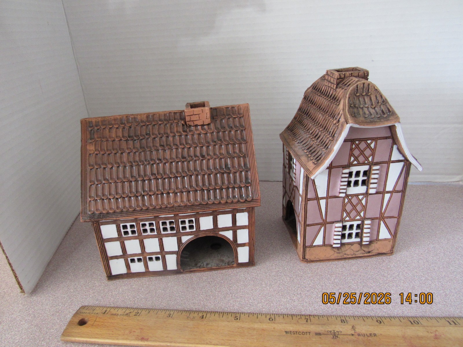 2 Ceramic Miniature House Candle Holder Midene
