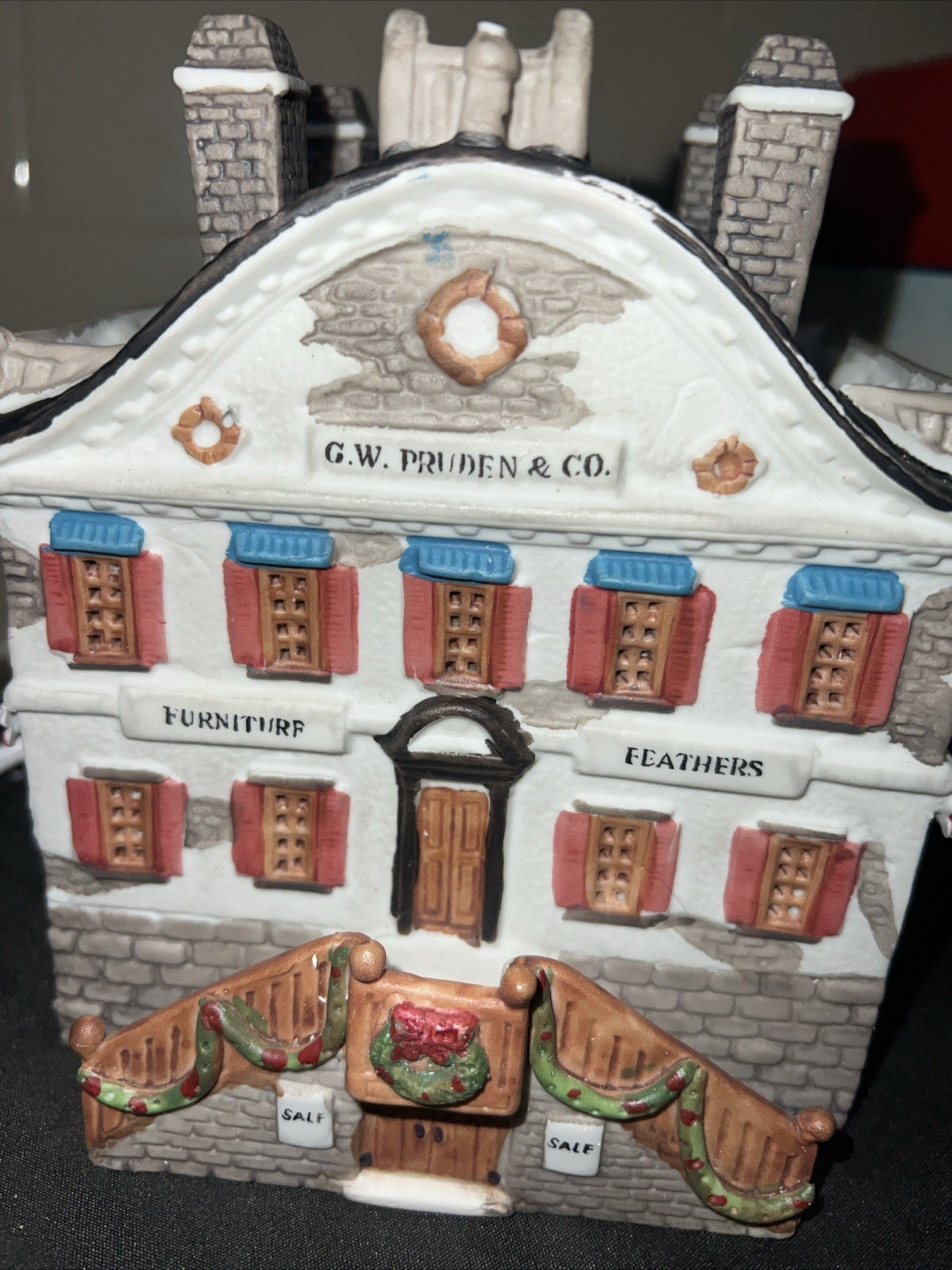 Lemax Hand Painted Lighted Porcelain Furniture Store Village House 1993 5.5×6.5