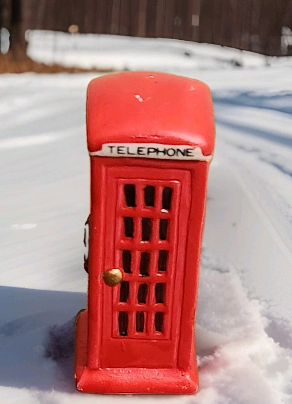 Christmas Village Accessory Ceramic Old Time Red Phone Booth 2½” x 1″ x 1″ VGUC