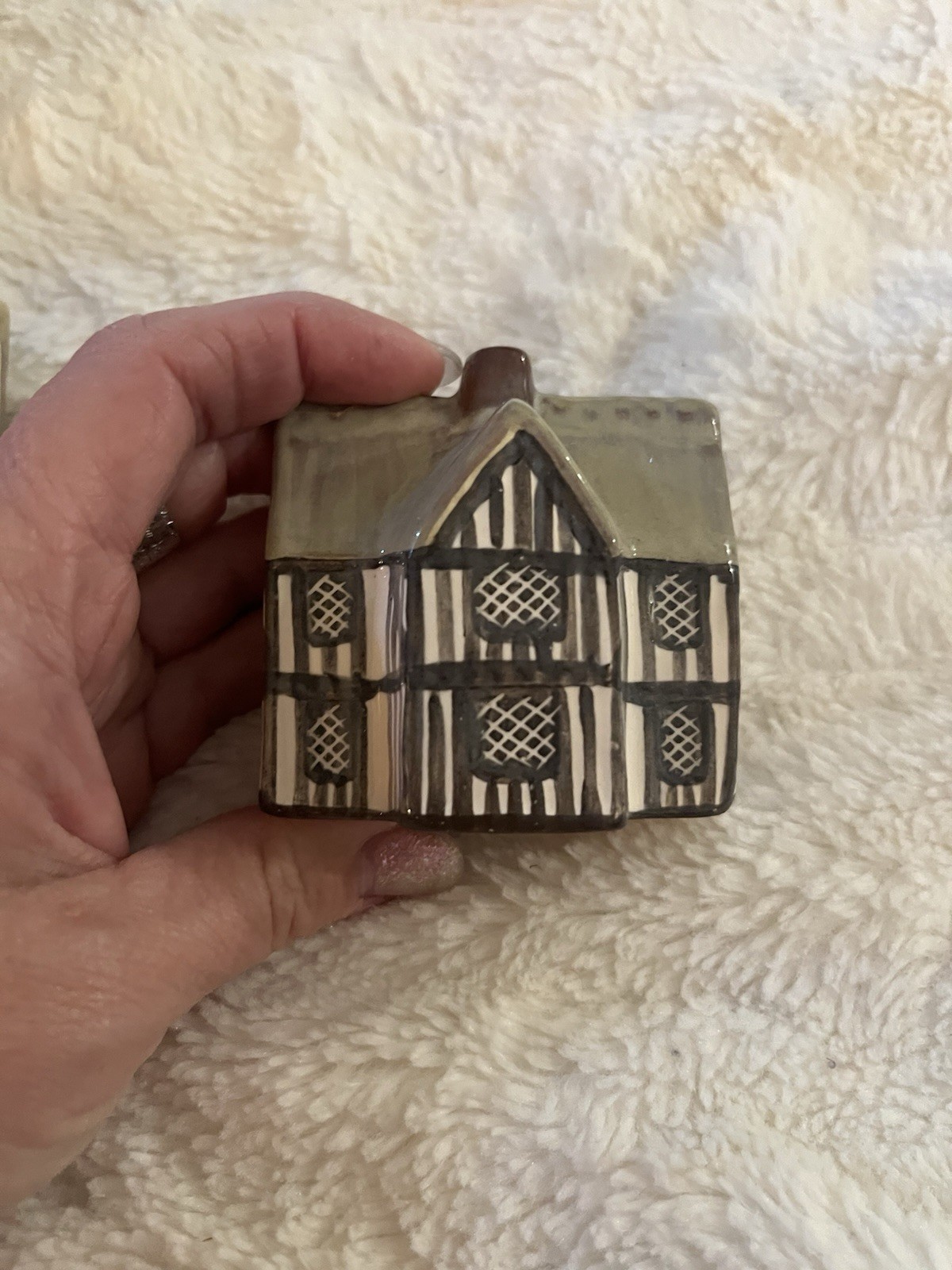 Mudlen End Studio Pottery Suffolk Stoneware Cottages Made in England Set Of 3