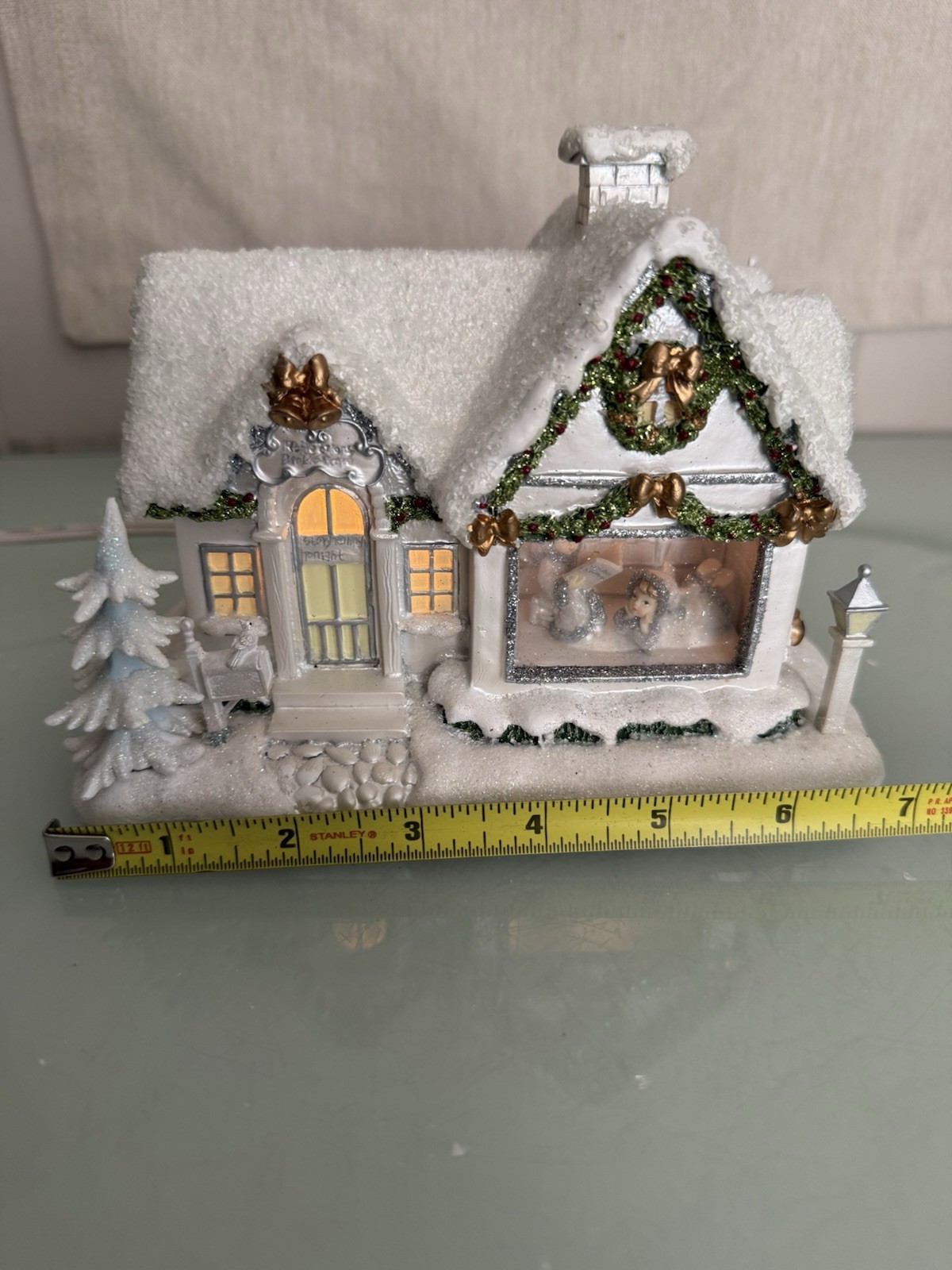 2005 Hawthorne Christmas Snow Angels Holiday Village Reflections Book Store NICE