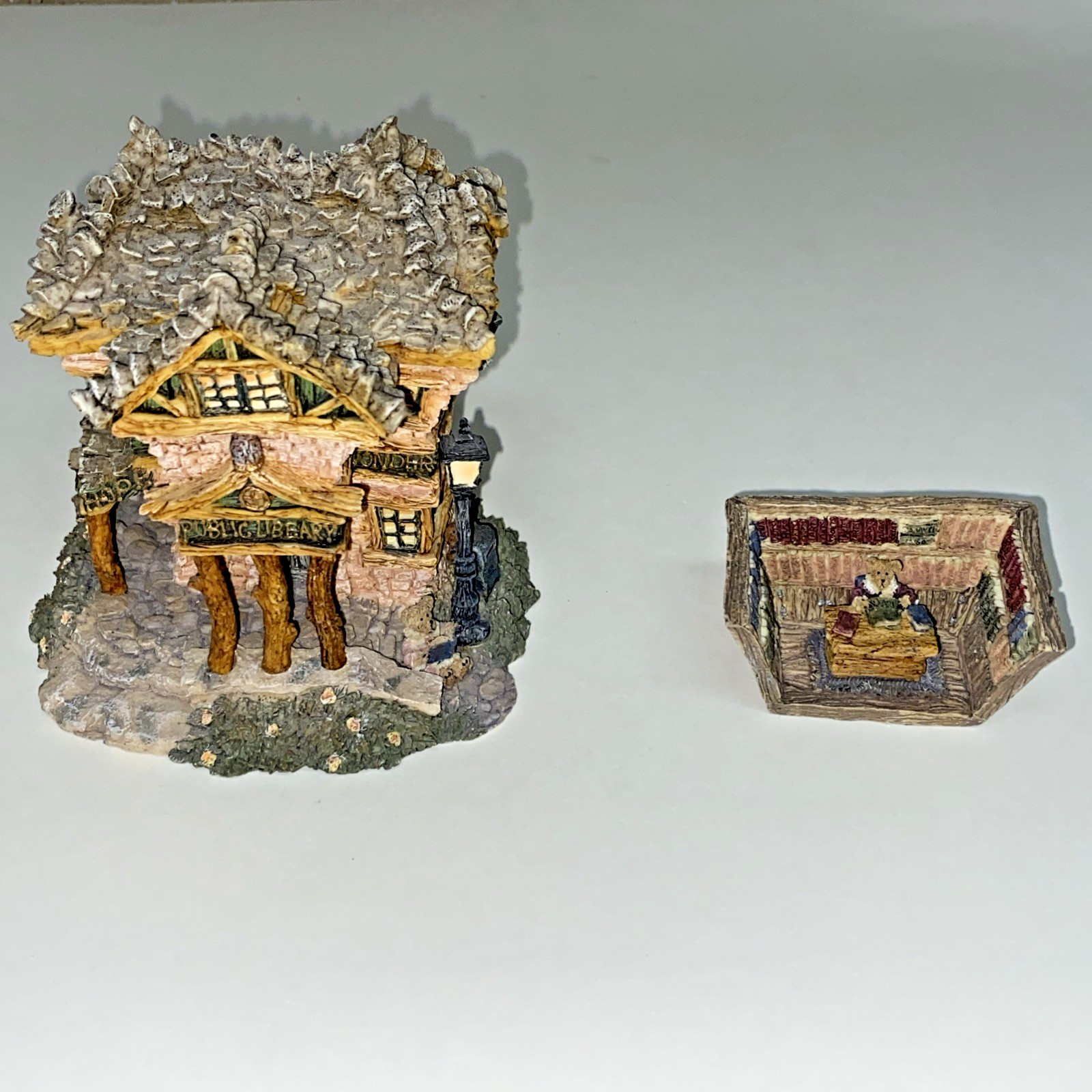 Boyds Town Public Library Boyds Bearly Built Villages Village #6 Style # 19006