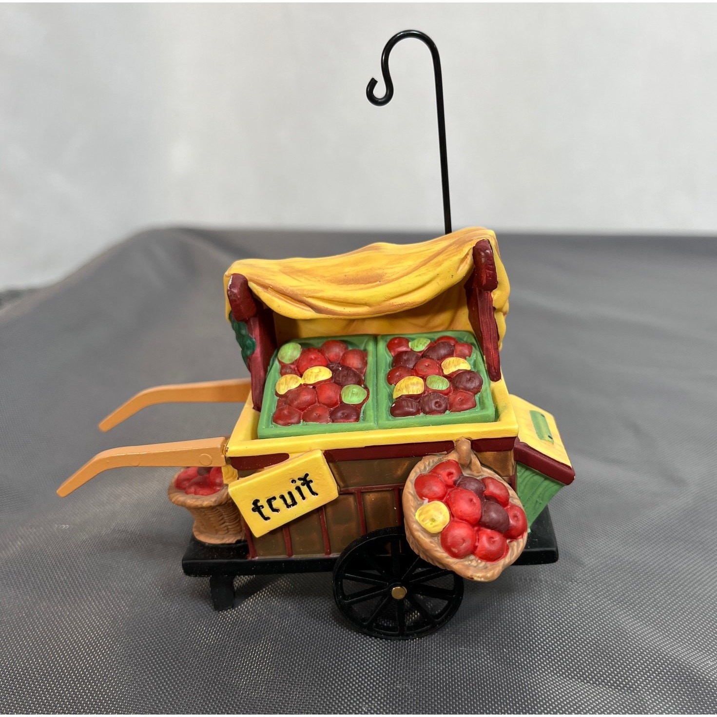 Dept 56 Chelsea Market Fruit Monger Dickens H.V. Cart Only Christmas Village