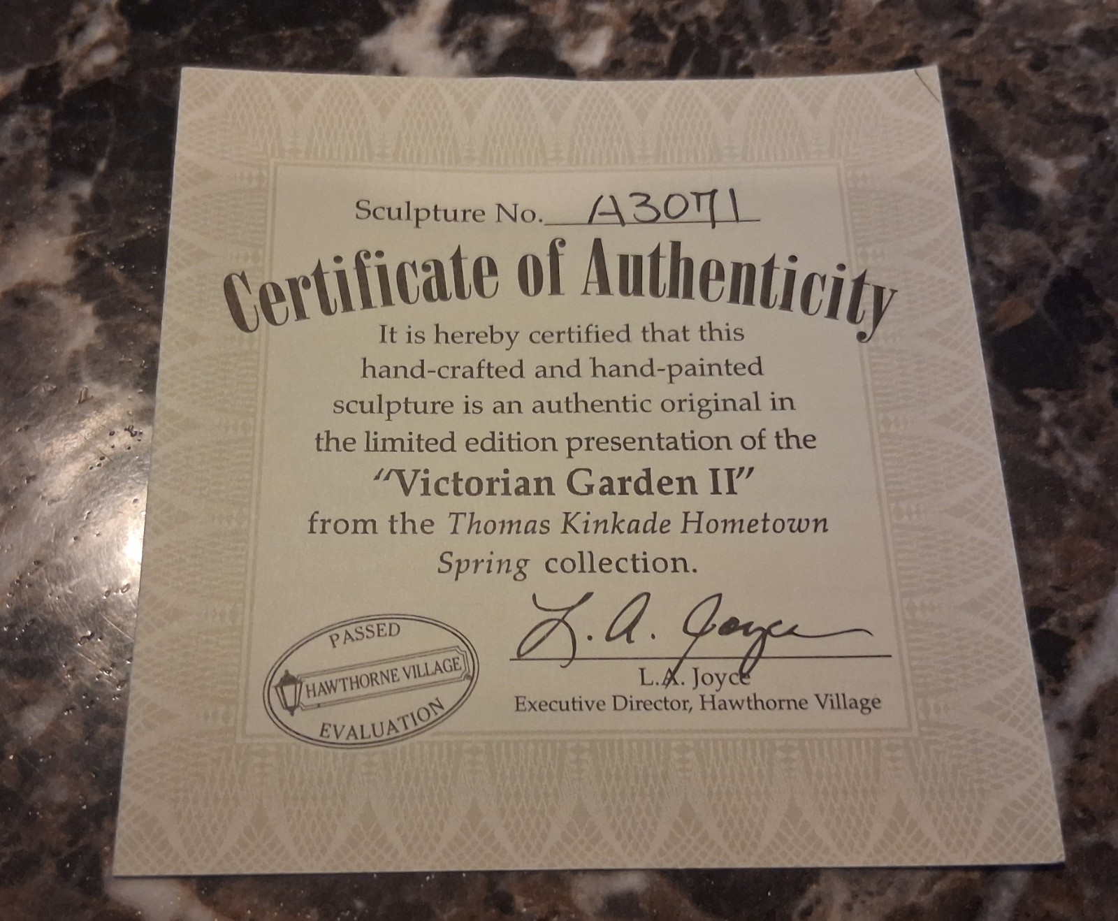 Thomas Kinkade Hawthorne Village House Victorian Garden II Christmas Village