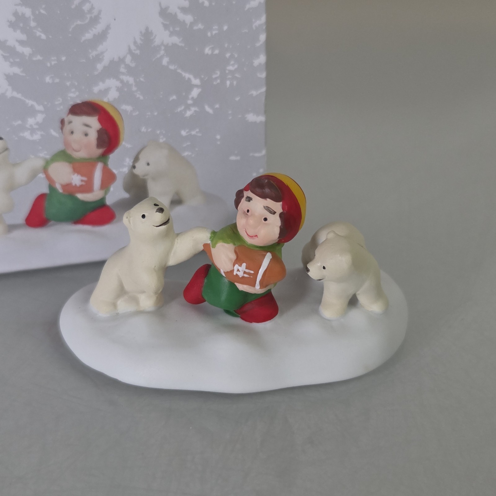 Bear Down And Go Department 56 North Pole Village Dept 56 #6000624