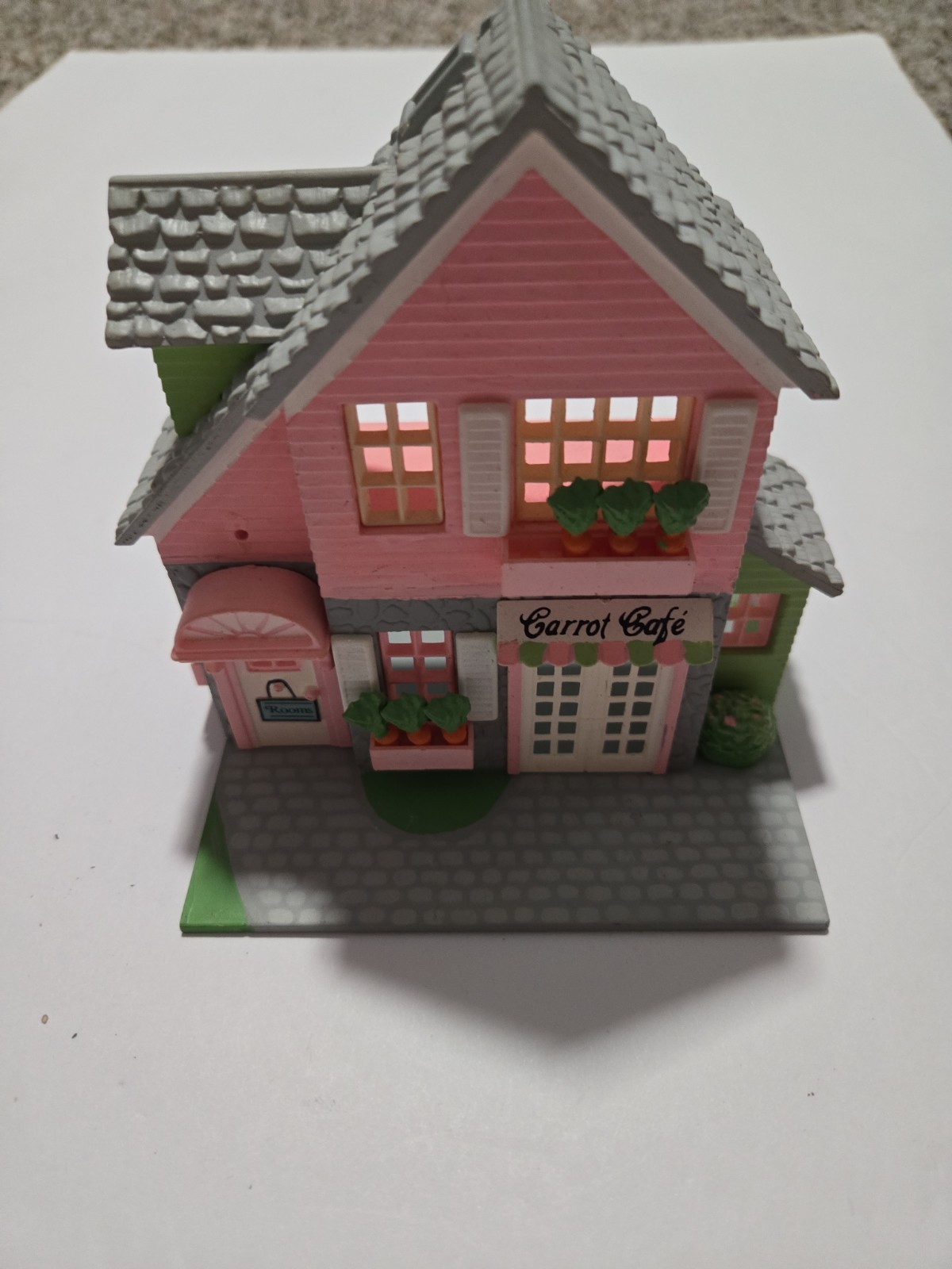 Dept 56 Hide-A-Way Hallow Carrot Cafe & Hotel Vintage 1980s Easter Village
