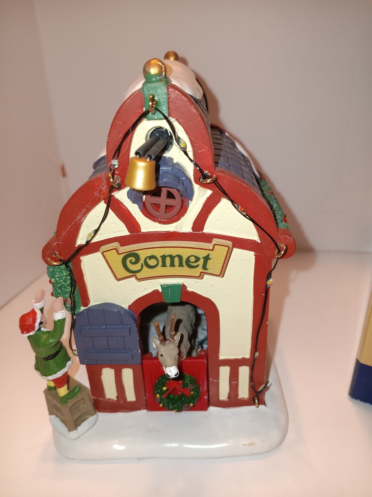 Lemax COMET’S DEN #36 Christmas Village Table Accent Lighted 2025 NEW