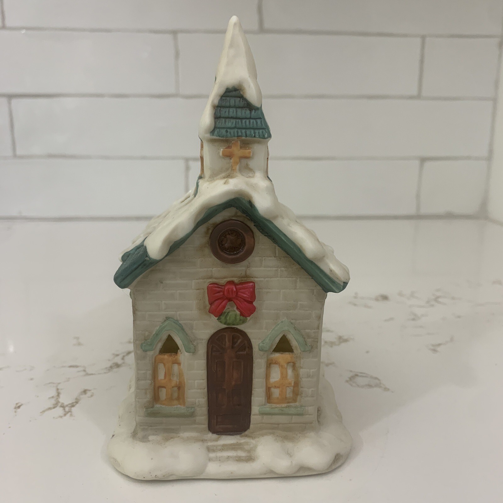 Vintage Holiday Home Colonial American Porcelain Church Christmas Village Taiwan