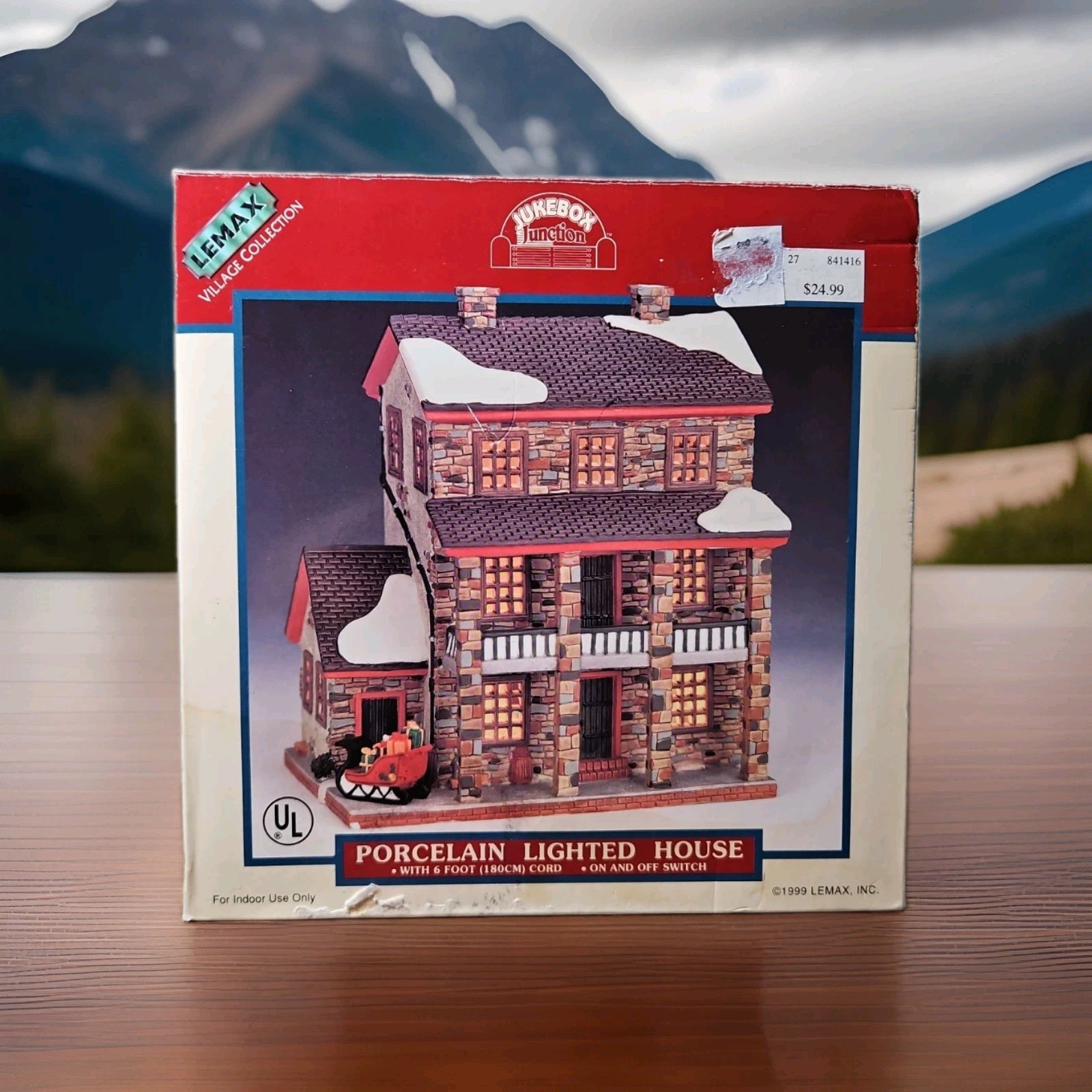 Lemax Jukebox Junction Porcelain 3 Story Cottage 1999 Village Collection