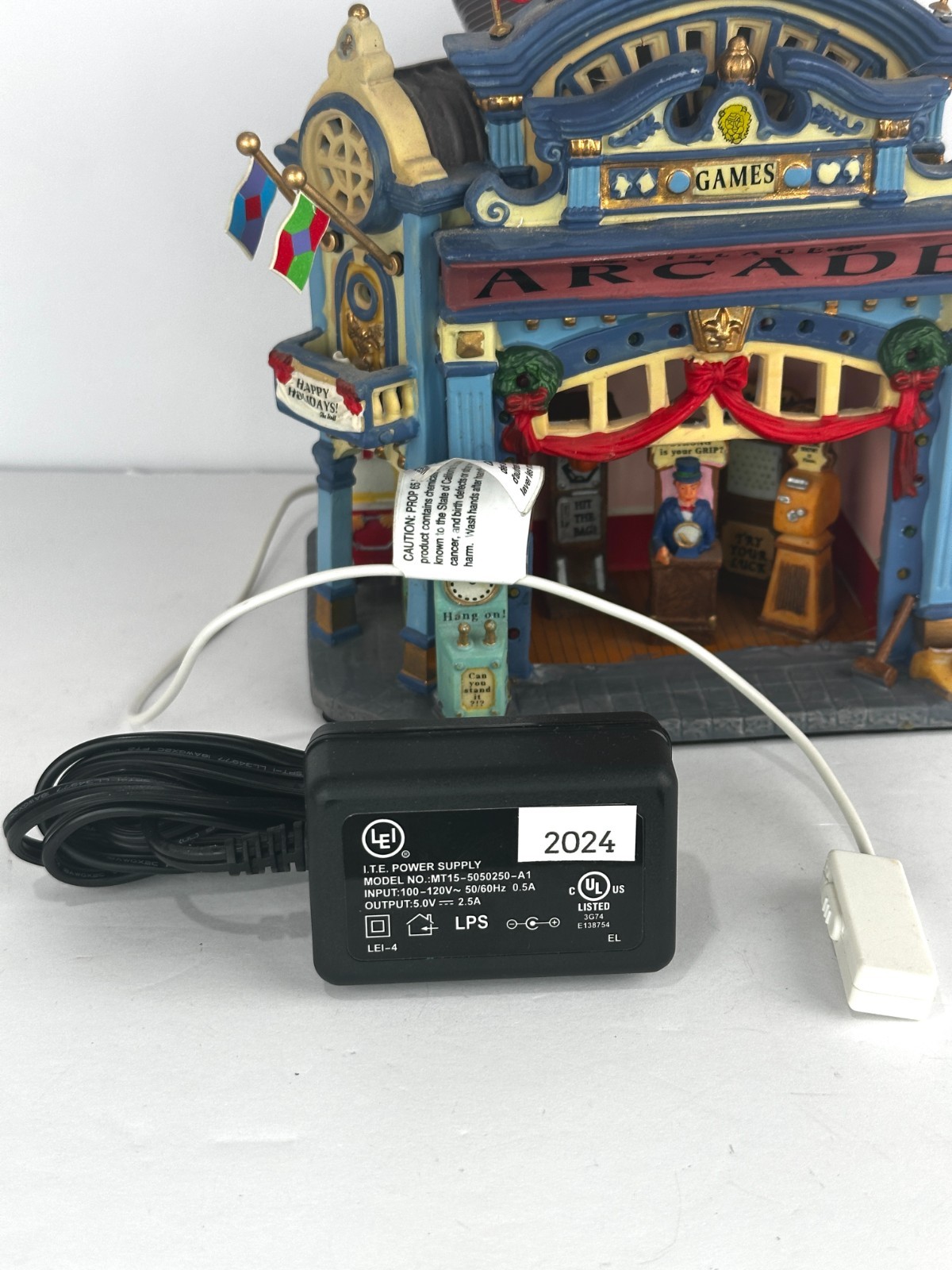 Lemax The Caddington Village Arcade 65394 Circus Fair Lights Work