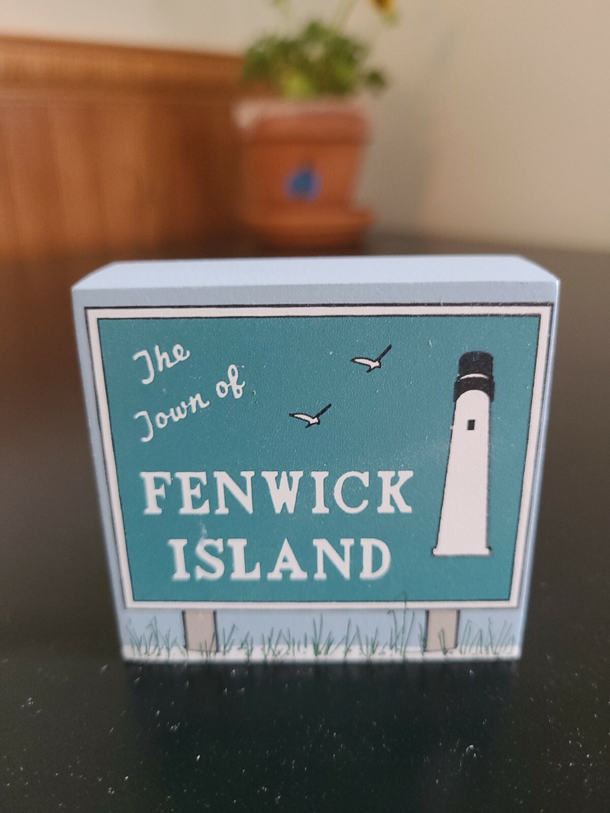 Hawthorne Collectibles The Town of Fenwick Island Delaware Shelf Sitter 1999