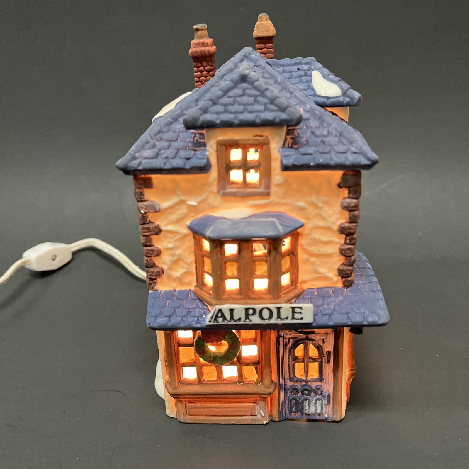 1988 Department56 Walpole Tailors Dickens Village Shop 5926-9 Box&Sleeve W/ Lite