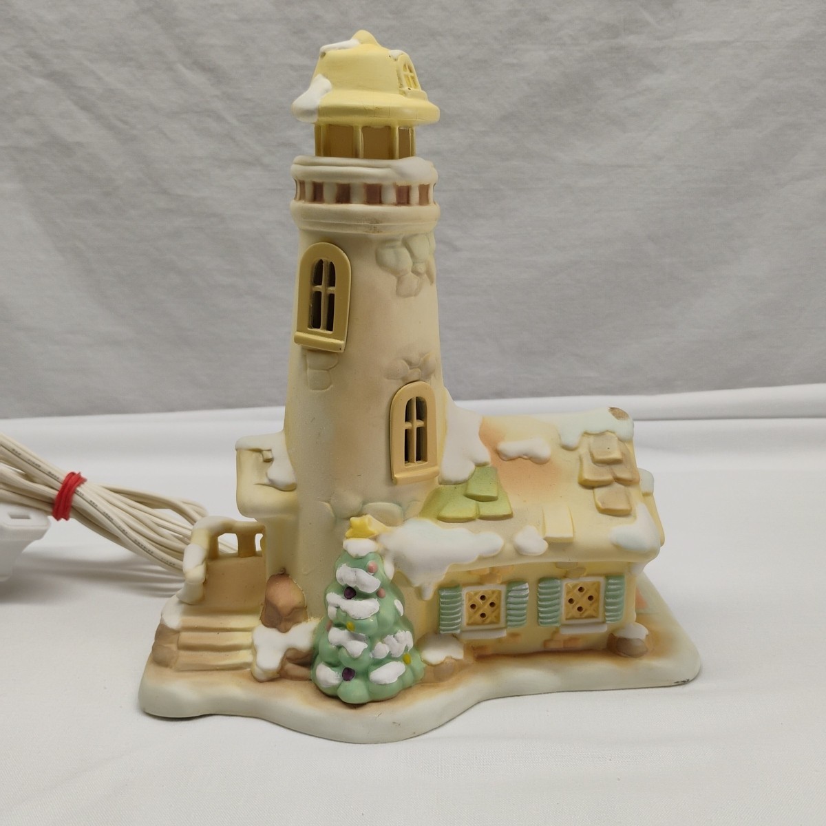 1994 Helen Steiner Rice Windows of Gold Inspiration Point Lighthouse Light