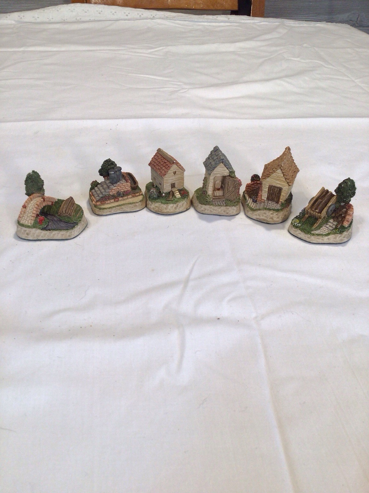David Winter Cottages Lot of 6 Vintage 90s Collectible Houses