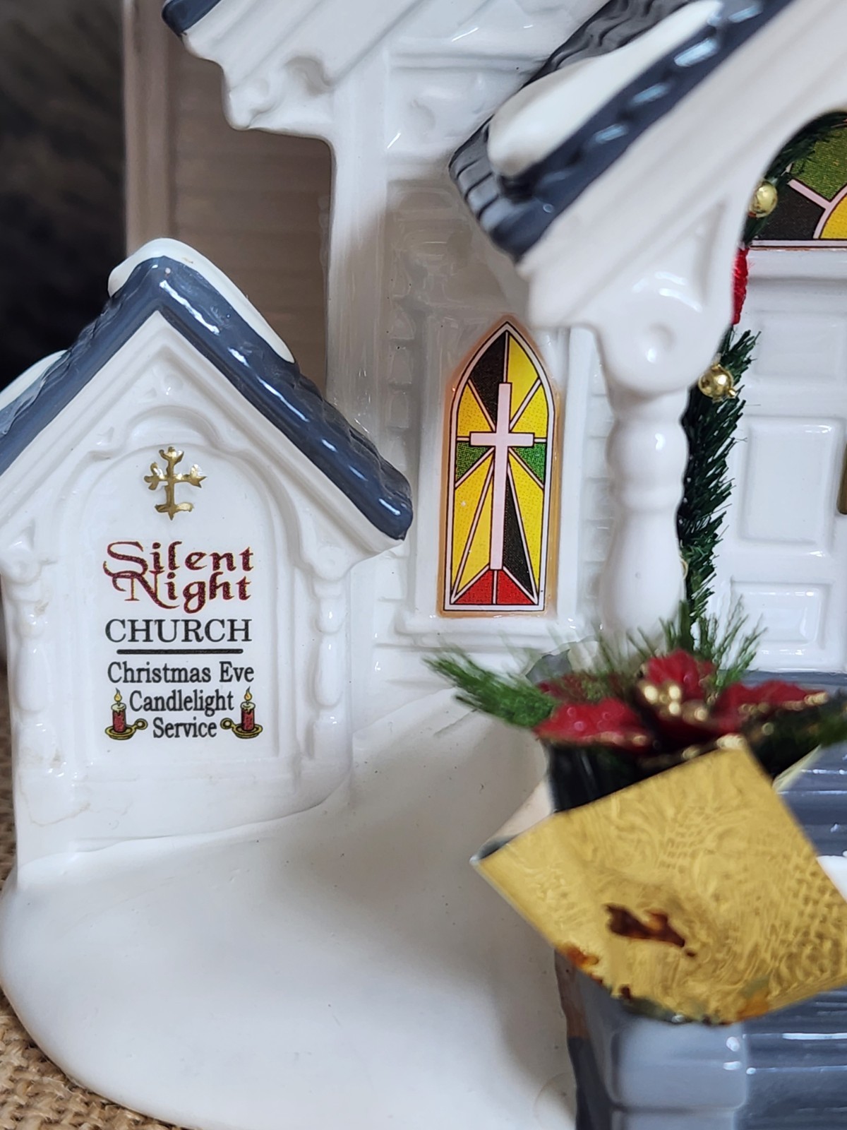 🎄Dept 56 Snow Village “Silent Night Church” Lighted &Musical – Retired 2005