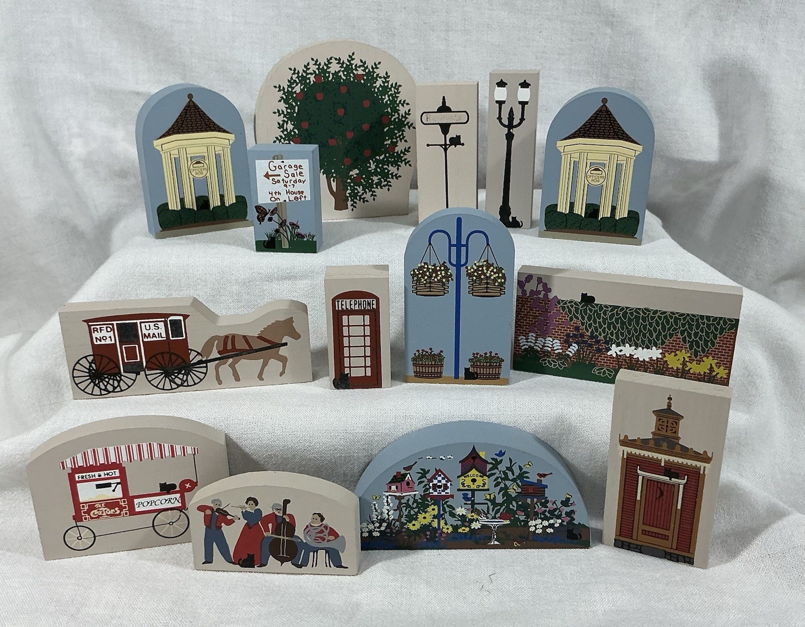 Lot 14 Cats Meow Village Summer Accessories Tree Gazebos Popcorn Cart Fiddlers